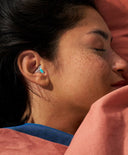 Est-il mauvais de dormir avec des bouchons d’oreilles ?