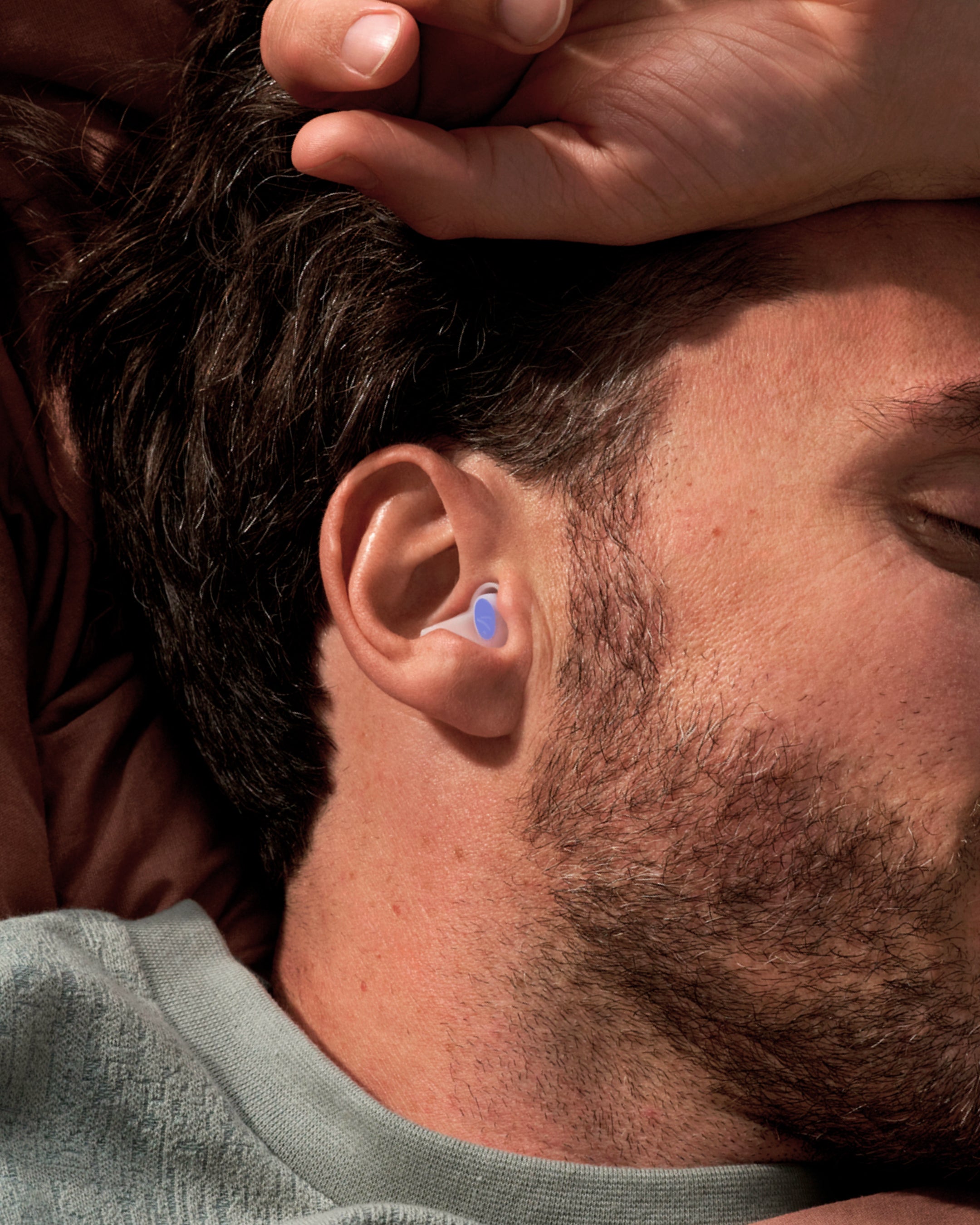 Close-up of Alpine SleepDeep in ear