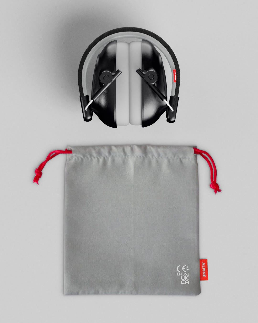 cache-oreilles Alpine Muffy Kids noirs avec accessoires #color_noir