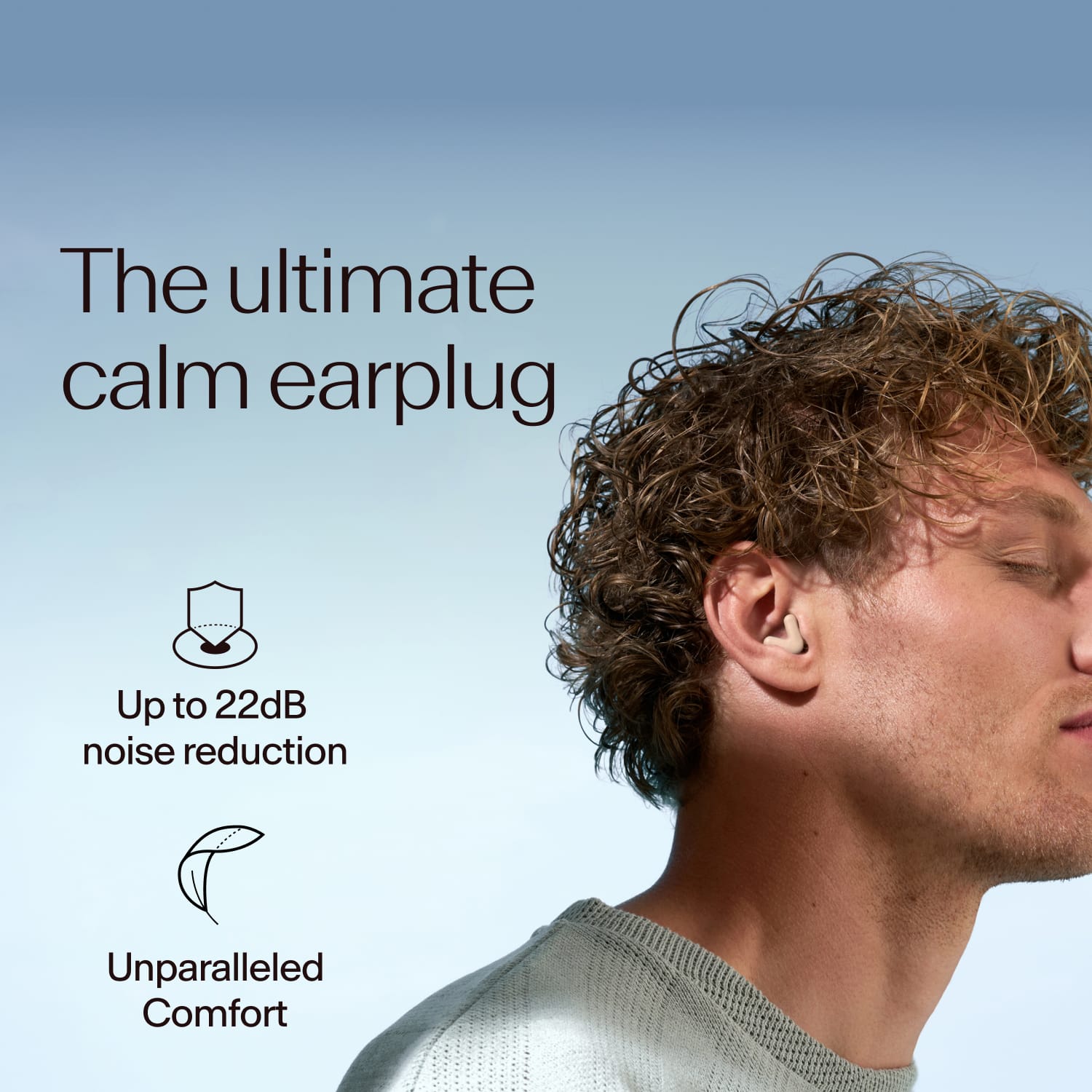 Men wearing Alpine Silence in beige, damping of 22dB 
