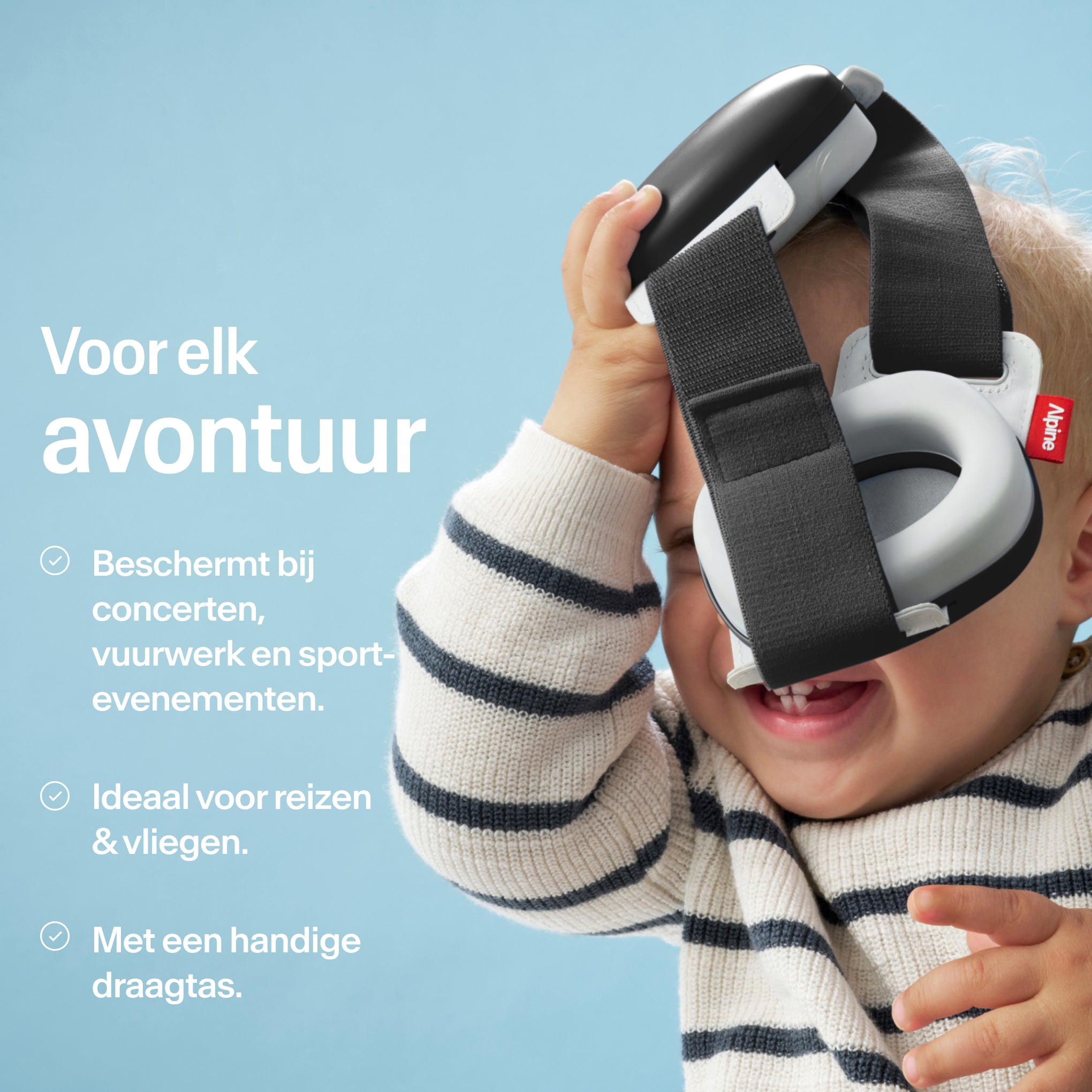 Baby houdt Alpine Muffy Baby in zwart in de hand met USPs voor gebruik #color_dusk-black #lang_nl
