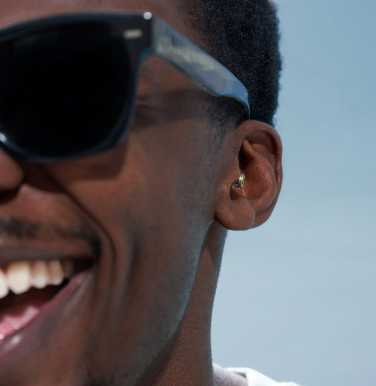 détail musical des bouchons d’oreilles Alpine MusicSafe Pro