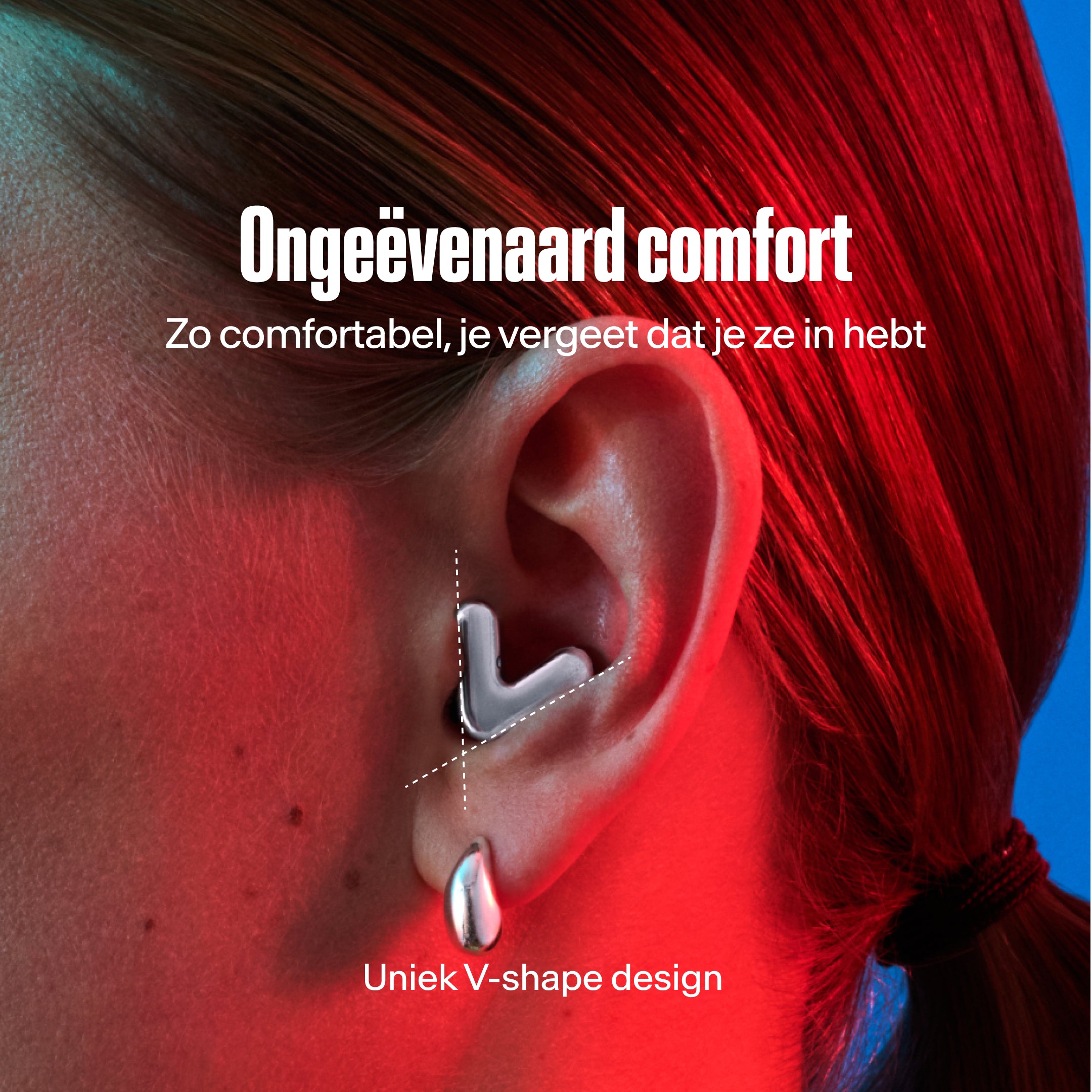 detailed image of an ear with an alpine tune earplug in silver showing the snug fit in ear #color_silver  #lang_nl